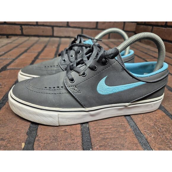 Size 5Y Nike SB Zoom Stefan Janoski aqua shoes - Picture 1 of 8